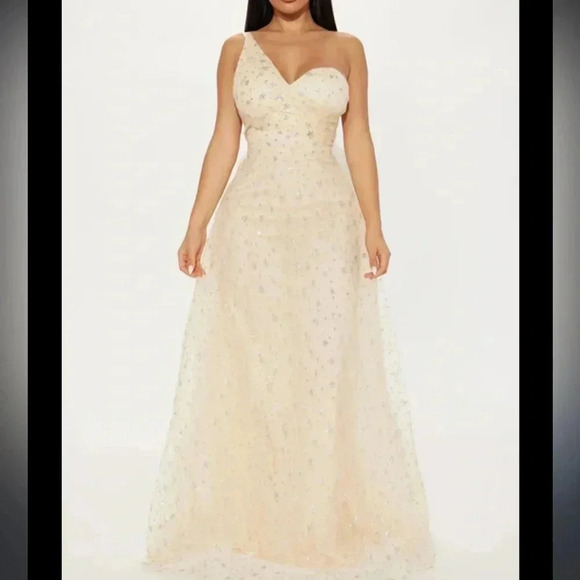 - FASHION NOVA MAXI LONG FORMAL DRESS ALL THE STARS CREAM GLITTER  SIZE LARGE - Picture 1 of 10